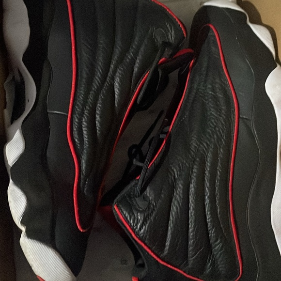 Jordan shoes - Picture 1 of 2